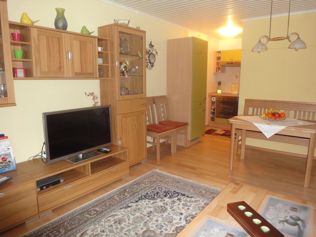 Ferienwohnung Majo 巴特比恩巴赫 客房 照片